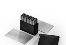 SecuX – XSEED Plus – Sichere Bitcoin Wallet Crypto Seed Storage Steel Plates (Steel Punch Set enthalten) USB, Kompatibel mit SecuX, Ledger, Trezor Hardware Wallets