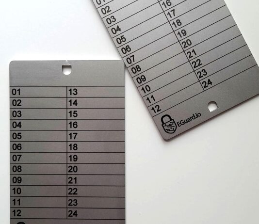 EGuard+ 316 EGuard316 BIP39 12 oder 24 Wörter Kryptowährung Kaltwasser-Samenaufbewahrung, Backup & Recovery. Bitcoin, Cardano, ETH etc. & Hardware-Wallets: Ledger, Trezor, etc. (EGuard316V3u)